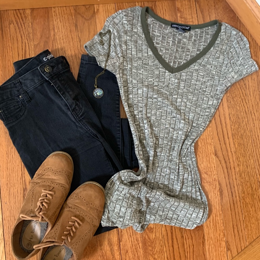 Green t-shirt